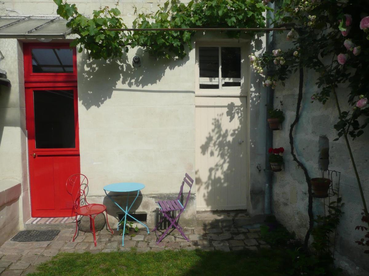 Cosy Flat 2 Eme Etage Vue Chateau Loire A Velo Saumur Εξωτερικό φωτογραφία